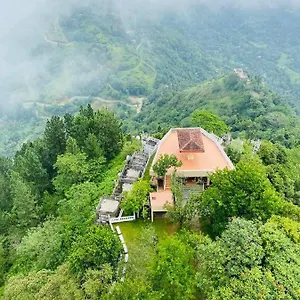 The Arbour Канди